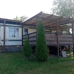 مكان تخييم Dovolena Vyr, Vyrovice, Mobilni Dum *
