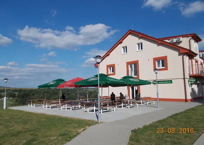 Dovolena Vyr, Vyrovice, Mobilni Dum Campsite